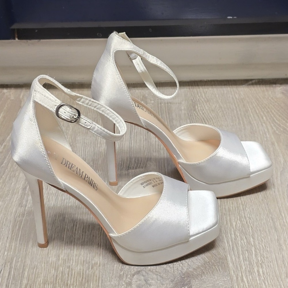 Dream Pairs SDHS2311W Platform Sandal 6 White Womens Satin Ankle Strap Heel